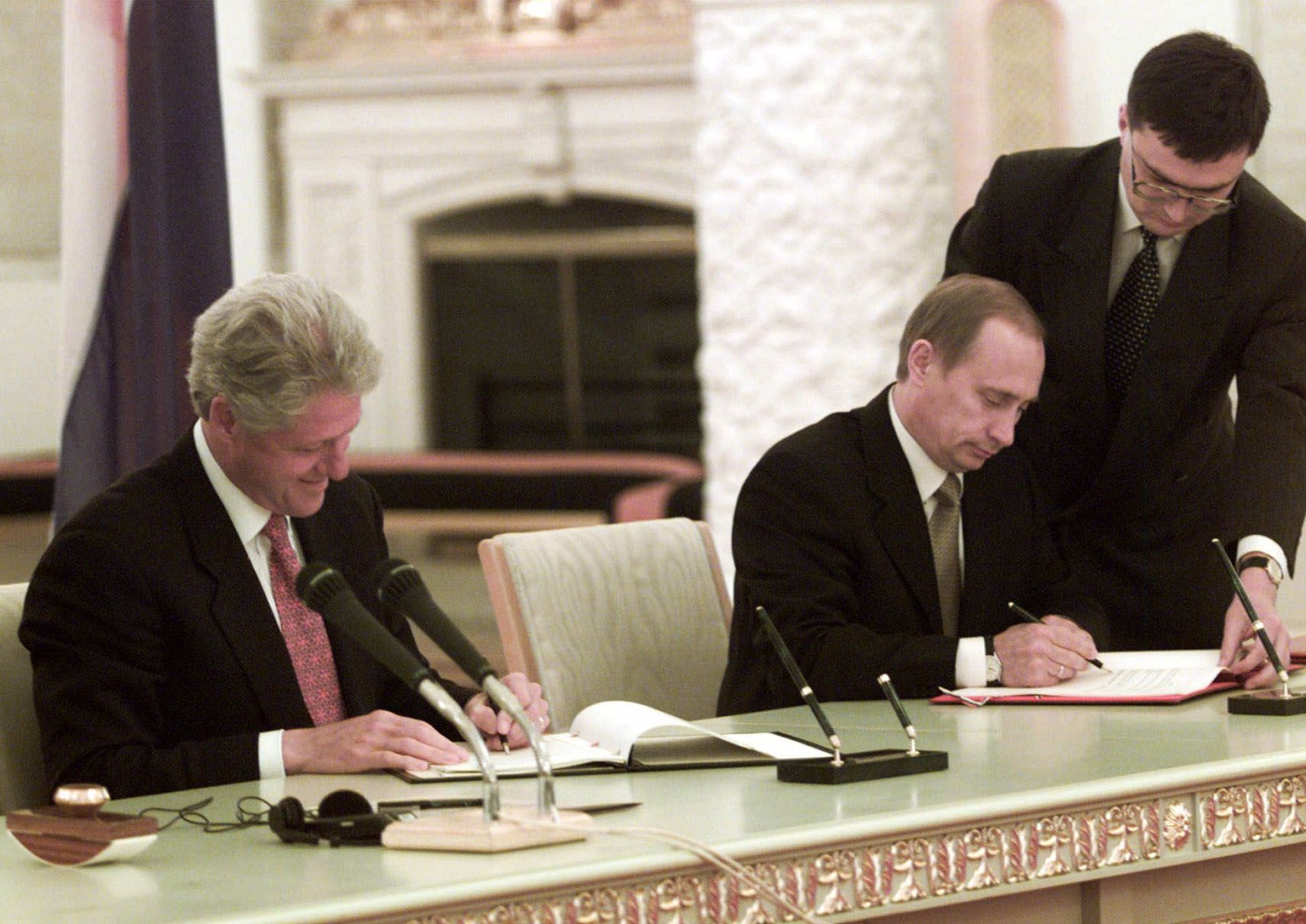 2000: Bill Clinton & Putin